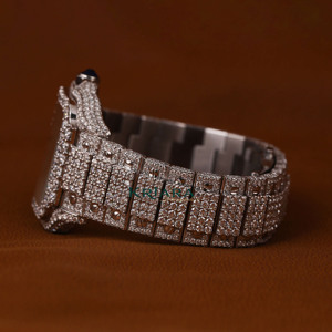 Montre en diamant moissanite la plus vendue, élégante montre-bracelet avec mouvement à quartz pour occasions décontractées, formelles et spéciales - Product Image 2