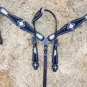 2026 Ensemble de sellerie de luxe pour selle western, comprenant têtière et collier de poitrine, en cuir repoussé motif tournesol, avec surpiqûres, OEM - Product Image 3