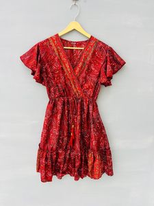 Robe mini en soie faite à la main pour femme, motif Paisley, manches à volants, taille smockée, imprimé élégant, tenue de vacances bohème, taille unique, plage - Product Image 3
