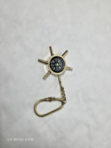 Porte-clés vintage de luxe en laiton avec boussole et roue de bateau, cadeau nautique marin, accessoire de voyage, randonnée, extérieur - Product Image 4