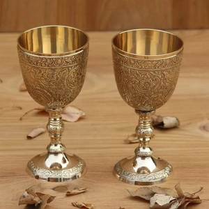 Calice rustique en laiton, gobelet artisanal orné, tasse à boire vintage, vaisselle médiévale, décoration classique traditionnelle pour collectionneur - Product Image 3