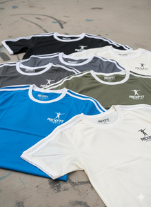 T-shirts coupés et cousus, couleurs unies, prix de gros, 240 GSM, streetwear, fabricant de premier plan, impression de logo, coupe ample - Product Image 2