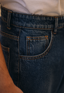 Jeans pour hommes de haute qualité, coupe droite, taille haute, délavage clair, motif uni, style décontracté, fabriqués en tissu denim de haute qualité - Product Image 3
