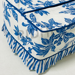 Ridhi - Funda para caja de pañuelos con volantes, diseño floral azul granate, hecha a mano con estampado de bloques, al por mayor, soporte reutilizable de algodón para servilletas, ideal para hoteles. - Product Image 3