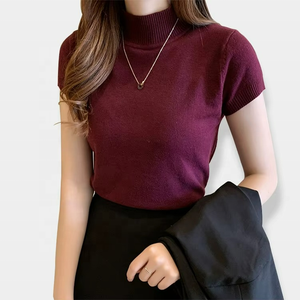 T-shirt pull tricoté moulant à manches courtes pour femme, couleur unie, tricot fin 14GG, personnalisable avec logo – Collection été 2026 - Product Image 3