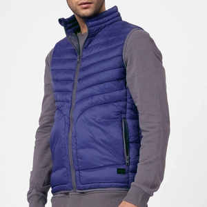 Chaleco Acolchado para Hombre en Azul Marino con Contraste, de Poliéster, Dos Tonos, Sin Mangas, con Cuello, Resistente al Viento, Duradero y Cálido, Venta al Por Mayor - Product Image 3