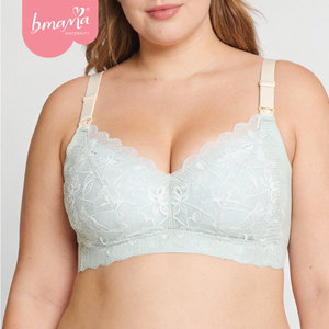 Sujetador de lactancia talla grande con diseño de encaje sin costuras - Product Image 1