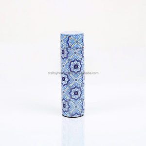 Botella de agua de cobre hecha a mano de alta calidad Diseño clásico único Impreso Conveniente Tapa de fácil elevación Accesorio para beber - Product Image 1