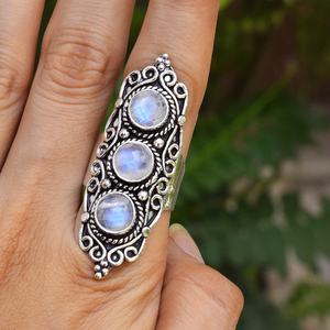 Bague de créateur en pierre de lune, argent sterling 925, bijoux en pierres précieuses faits à la main - Product Image 1