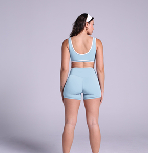 Ensemble de yoga et de fitness pour femmes, soutien-gorge de sport et leggings de sport ajustés, vêtements de sport personnalisés, ensemble 2 pièces - Product Image 2