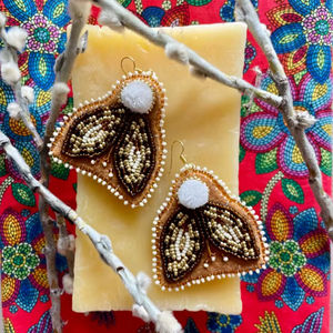 Boucles d'oreilles artisanales indiennes bohèmes en perles de rocaille, bijoux ethniques brodés colorés pour femmes - Product Image 1