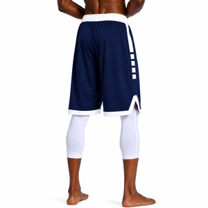 Shorts de basket-ball personnalisés pour hommes, bleu marine et rayures blanches, séchage rapide, shorts de sport respirants pour l'été. - Product Image 2