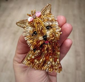 Elegante Broche Bordado con Cuentas para Ropa y Accesorios de Mujer - Product Image 1