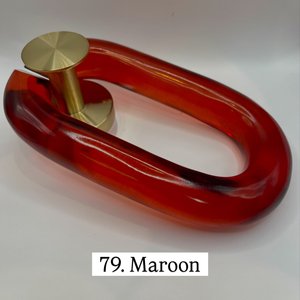 Escultura de pared de lujo con cadena de resina en degradado gris humo, acrílico entrelazado para decoración de interiores de vestíbulos de hoteles. - Product Image 4