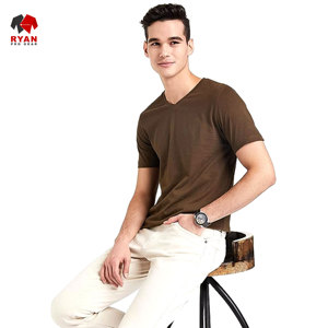 Ryan Pro Gear T-shirts personnalisés pour hommes, respirants et confortables, style pull-over - Product Image 3