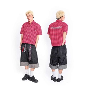 เสื้อยืดพิมพ์ลายแขนสั้นผ้าโพลีเอสเตอร์/คอตตอนแบบแห้งเร็วทรงบ็อกซี่สไตล์เวียดนาม รับผลิตแบบ OEM ODM และสั่งทำตามแบบ สำหรับผู้ชายและผู้หญิง - Product Image 3