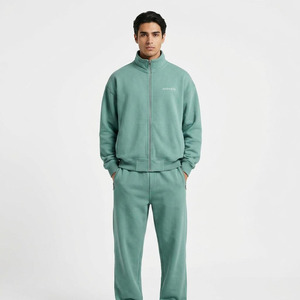 Ensemble de survêtement sportif d'hiver personnalisé Hawk Eye Sports, coupe ajustée, avec cordon de serrage à l'avant, respirant et antibactérien - Product Image 1