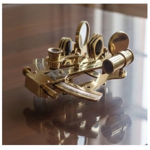 Sextante Náutico de Latón Chapado en Oro de 15 cm, Réplica Vintage, Instrumento Decorativo de Regalo Náutico para Coleccionistas, Pulido Moderno - Product Image 4