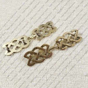 Cierre de capa con nudo celta medieval de latón fundido, herraje decorativo de metal fundido a presión, cierre de nudo TT-7901 M - Product Image 3