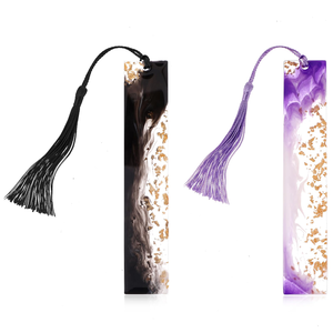 Marcapáginas de Resina Artesanal de Color Verde y Blanco con Purpurina, Proveedor Mayorista de Artesanías de Excelente Calidad - Product Image 4