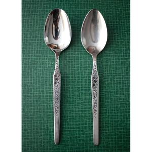 Ensemble de cuillères à dessert en acier inoxydable avec poignée faite à la main Style occidental et ensemble de couverts au design différent - Product Image 1