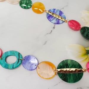 Collares de resina multicolor de nuevo estilo para niñas y mujeres, joyería ecológica natural para exportación desde India. - Product Image 2