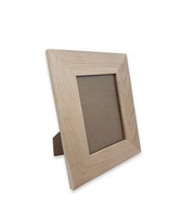 Bingkai Foto Kayu Ramah Lingkungan Buatan Tangan Grosir Logo Kustom Ukuran 5x76x8/8x8 Warna Alami Desain Modern Meja Pabrik
