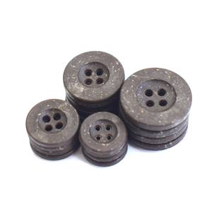 Bouton en résine à 4 trous, 15 mm, en plastique, rond, fabriqué à partir de bio-café, à dos plat, pour t-shirt, manteau, chemisier, prix de gros - Product Image 1