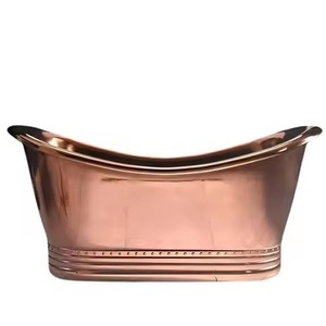 Baignoire en cuivre artisanale pour salles de bain haut de gamme, mettant en valeur l'artisanat traditionnel du métal et un style intemporel - Product Image 1