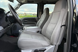 Ford Excursion XLT 4x4 de 2005 - Product Image 5