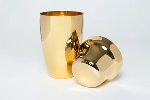 Golden Metal Cocktail Shaker 10 Cm Luxury <b>Bar</b> <b>Tool</b> For Mixing Drinks - Product Image 1