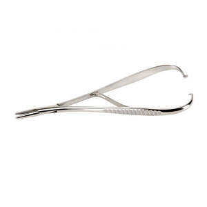 Best Price Manual Titanium Needle Holder Basic Surgical Instruments Medical CE ISO Certified by <b>Blush</b> surgical - Product Image 2