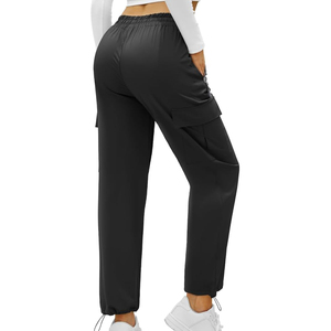 Pantalon cargo élégant en coton pour femmes avec fermeture éclair et taille élastique, design de poche ample personnalisé pour l'été - Product Image 3