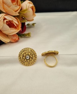 Bague ethnique florale sculptée et embossée, grande, ronde, cloutée, faite à la main, bijoux de mariée, tenue festive ethnique traditionnelle, vente en gros - Product Image 5