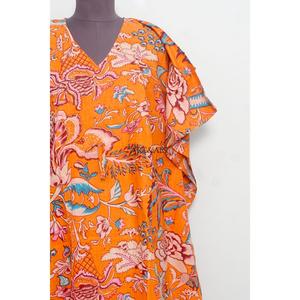 Kaftan long en pur coton doux, imprimé floral, pour futures mamans, idéal comme tenue de plage, vêtement de nuit ou tenue quotidienne confortable. - Product Image 2