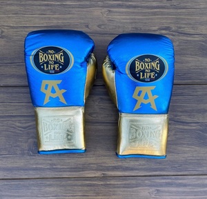 No Boxing No Life High Quality Blue Gold Real Leather Non-Slip Boxing <b>Gloves</b> Lace-Up Wrist Closure Breathable Adult Training - Product Image 4