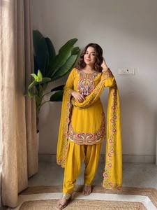 Designer Embroidered Pakistani Suit Set for Women Premium Cotton Kurta Pant Dupatta Festive Wear Party Wear Ethnic Salwar Kameez - Product Image 5
