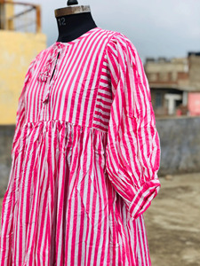 Robe longue vintage unie respirante et antistatique élégante sans manches et dos nu pour femme PB&ZA Été 2026 - Product Image 4