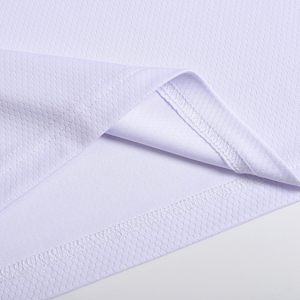 Haut de sport polyvalent à manches courtes et à capuche pour homme, pull léger et tendance pour la course à pied et la randonnée - Product Image 4