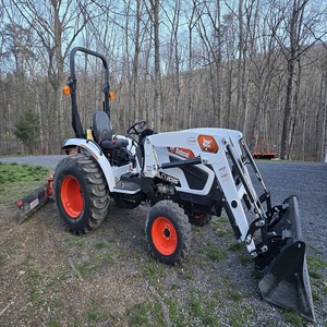 Tracteur Bobcat avec souffleuse à neige en vente en gros à prix réduit, en excellent état - Product Image 3