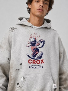 เสื้อฮู้ดดี้ยูนิเซ็กส์ทรงโอเวอร์ไซส์ สไตล์วินเทจ แต่งดีเทลขาดๆ ผ้าฝ้าย 100% นุ่มสบาย เหมาะสำหรับใส่ในฤดูหนาวและใส่ได้ทุกวัน - Product Image 4