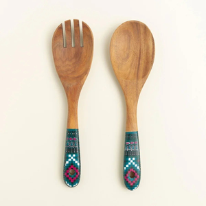 Cuillère à salade en bois, ensemble d'ustensiles de cuisine, ensemble de cuillères en bois gravées sur mesure, cuillère gravée personnalisée - Product Image 4