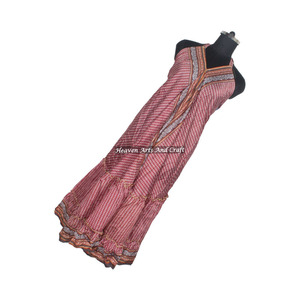 Abito Vintage in Seta Stile Indiano Boho con Stampe Multiple e Colori Assortiti, Vestito di Tendenza 2026, Abito da Donna all'Ingrosso - Product Image 5
