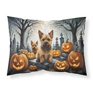 Norwich Terrier effrayant Halloween oeuvre décorative taie d'oreiller taille Standard Super doux facile à entretenir housse de coussin - Product Image 1