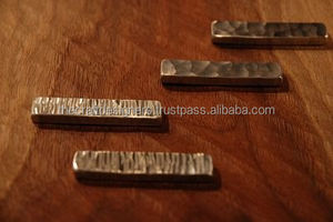 Repose-couverts en laiton brillant élégant conçu pour la décoration de vaisselle de salle à manger de cuisine de maison moderne - Product Image 2