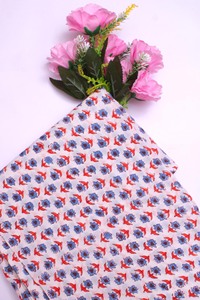 Tela de Algodón Estampada a Mano con Diseño Floral Buti, Textil de Algodón Suave y Ligero para Prendas - Product Image 4