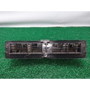 300 ECU y Módulos de Computación Usados 8954033301 - Product Image 3