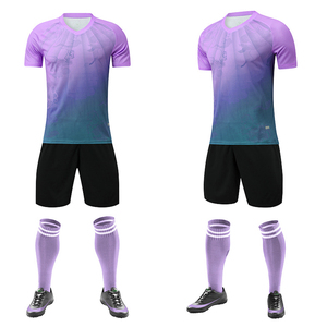 Ensemble d'uniformes de football personnalisés, maillot de football classique, ensembles d'uniformes de football, ensemble de maillots de football, uniforme de football - Product Image 6