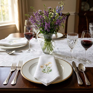 Servilletas de Mesa Cuadradas Clásicas Personalizadas con Bordado de Flores Amarillas, de Algodón con Dobladillo, para Bodas y Hogar - Product Image 3