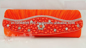 Sacs à main de soirée en soie luxueux avec sac de fête de mariage élégant en diamant - Product Image 6